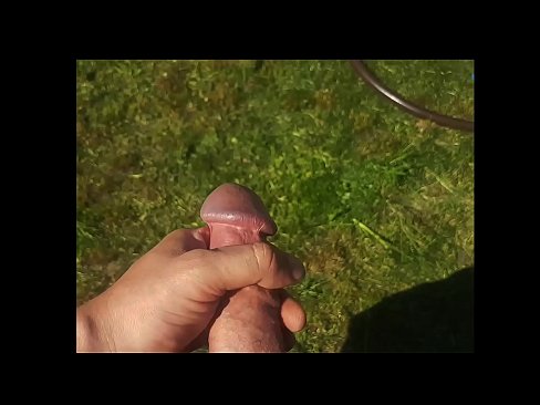 ❤️ Hot hottie dostaje jej różowy cipki fucked i cums z squirt w letnim ogrodzie ❤❌ Just porn at us